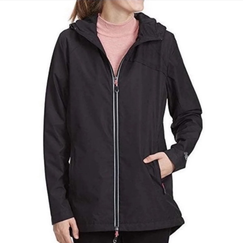 New Balance Rain Jacket / Athletic Outdoor Jacket